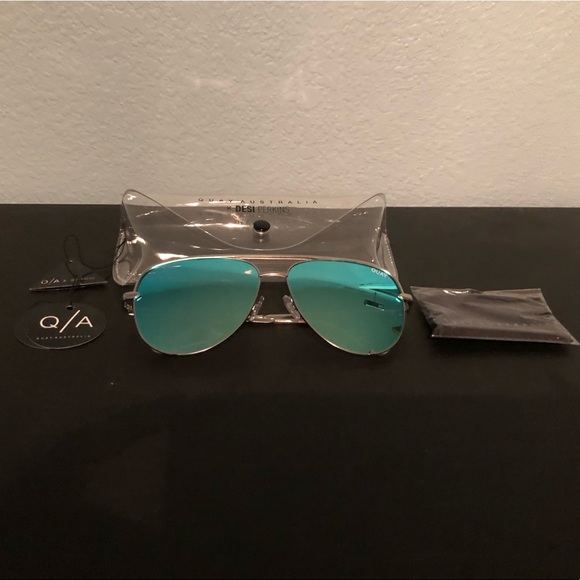 Quay Australia Accessories - Quay Australia Desi Perkins High Key Blue/Silver